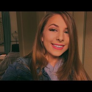 Meet your Posher, Sydney